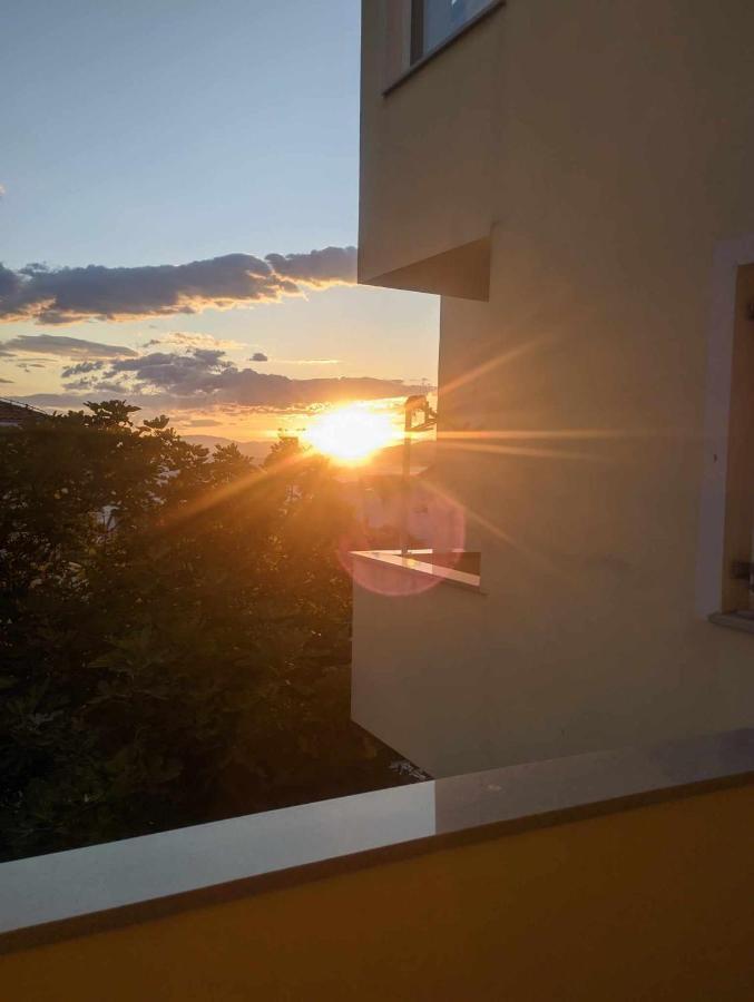 Apartmani Sanja Klenovica Exterior foto