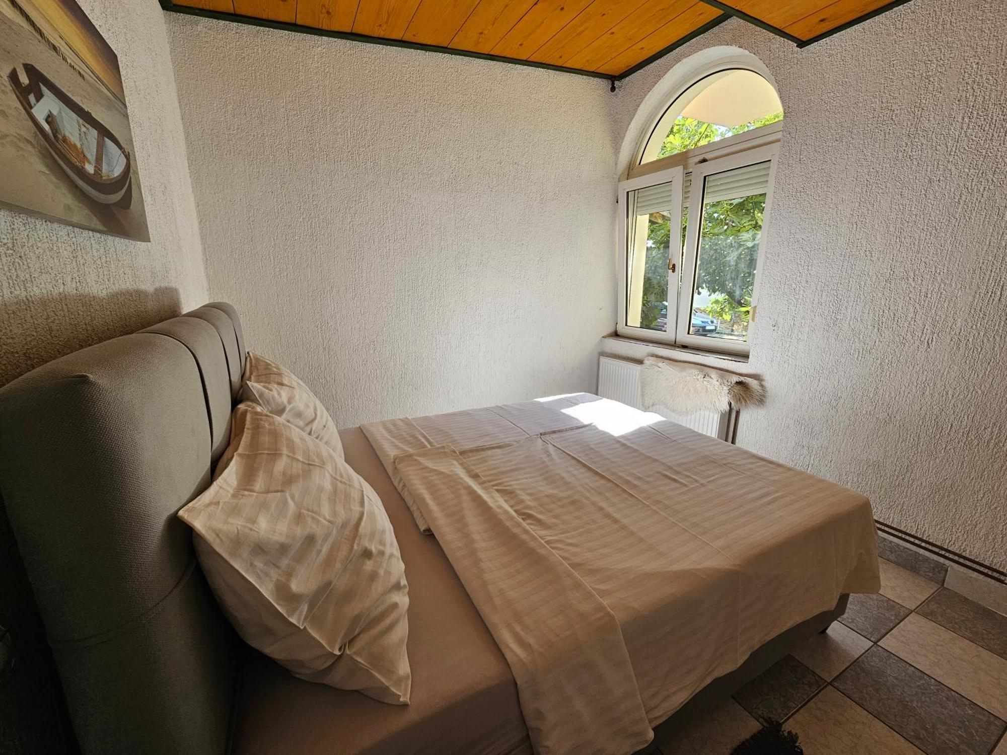 Apartmani Sanja Klenovica Exterior foto