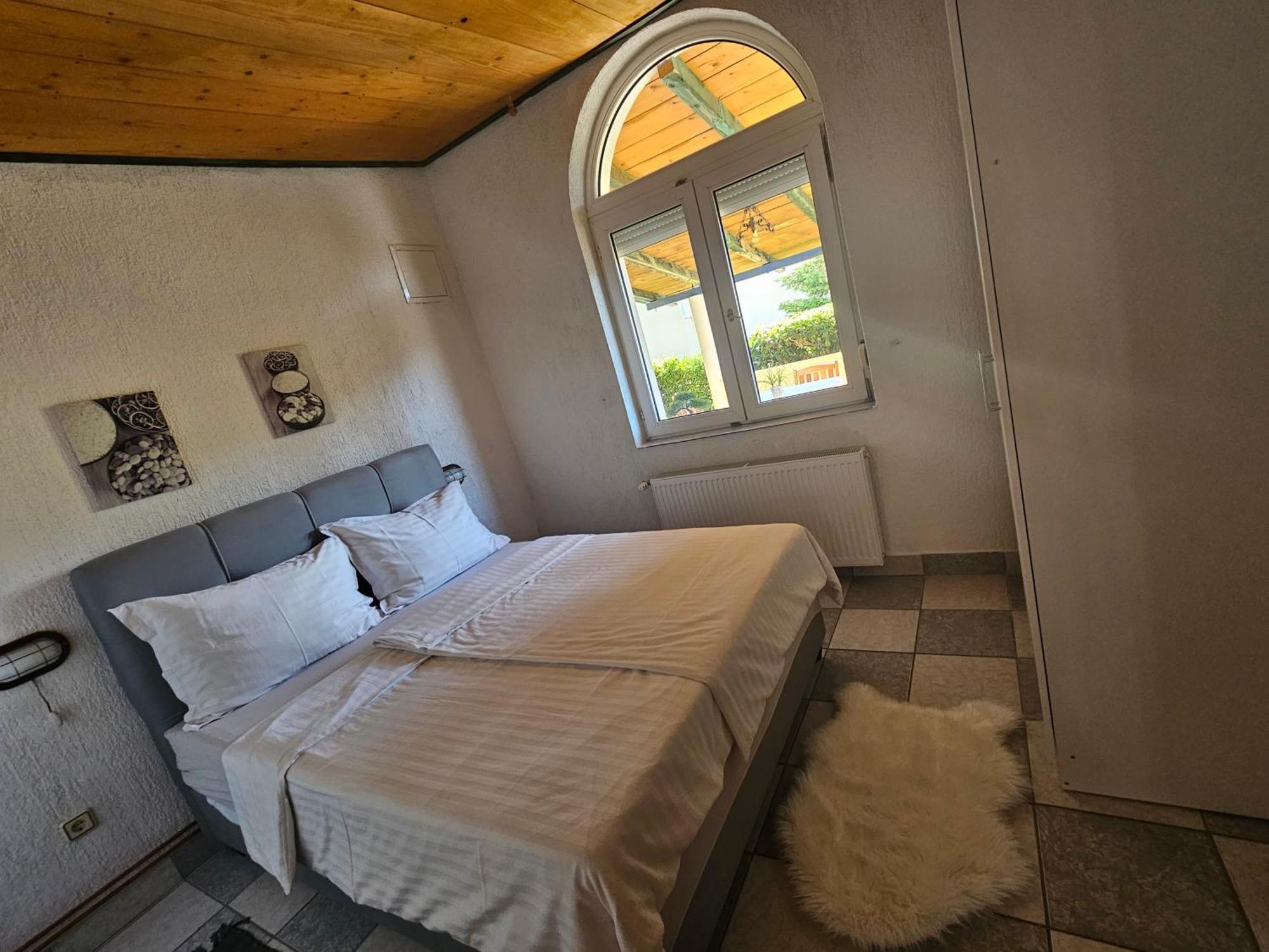 Apartmani Sanja Klenovica Exterior foto